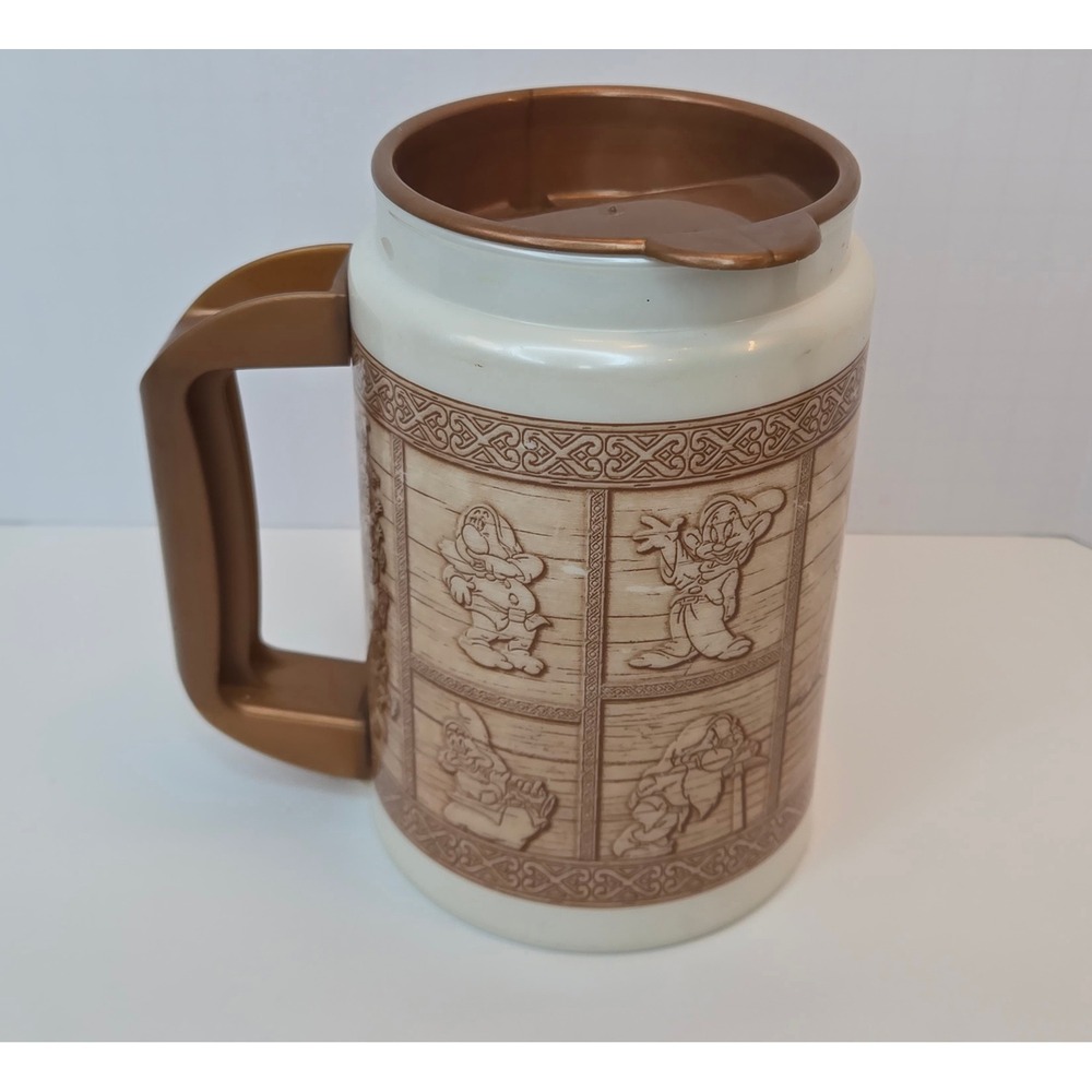 Disneyland Resort Snow White and the Seven Dwarfs Whirley Travel Mug with Lid‎